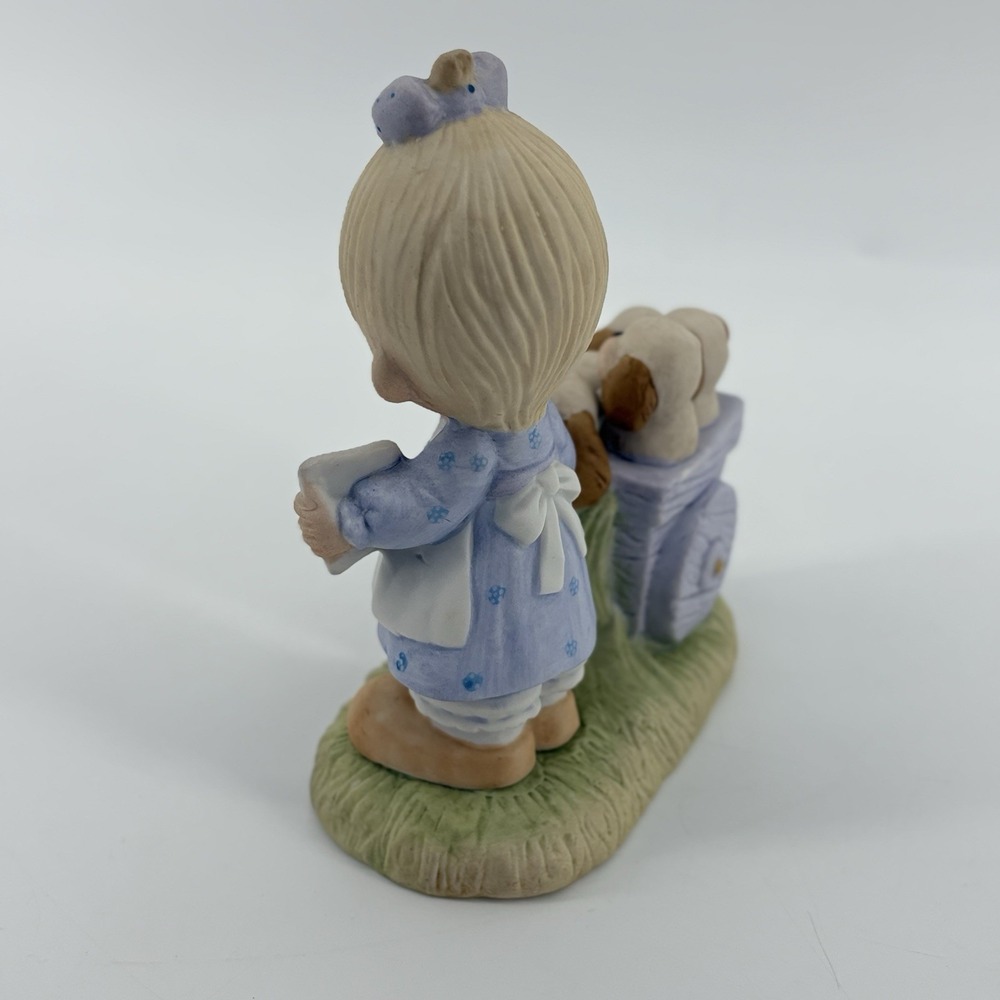 RARE 1977 Precious Moments "God Loveth a Cheerful Giver" Free Puppies Figurine - Picture 5 of 15